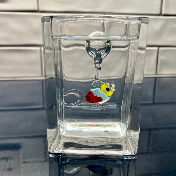 Amazing Floating Glass Fish - Picture 9 of 9